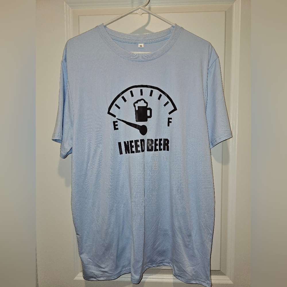 I Need Beer🍺 Graphic T-Shirt - Light Blue